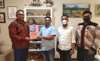 Idris Usuli Serahkan DIM Perbawaslu