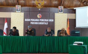 Bawaslu Provinsi Gorontalo Lepas Mahasiswa Magang Universitas Ichsan Gorontalo