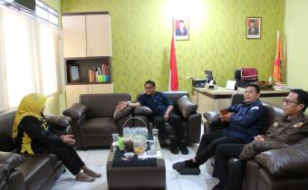 Idris Menerima Audiens Dari Ketua PPUAD Provinsi Gorontalo