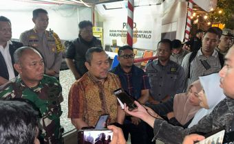 Masuk Masa Tenang, Pemprov dan Bawaslu Provinsi Gorontalo Tertibkan APK