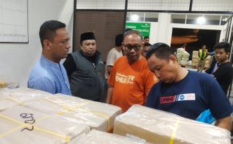 Amin Awasi Ketat Penerimaan Logistik PSU Dapil 6 di Bandara Djalaludin