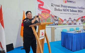 Amin Hadiri Rapat Penyusunan Buku SDM Tahun 2024 di Sabang