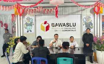 Nikson Entengo terima Audiensi Aliansi Mahasiswa Peduli Demokrasi