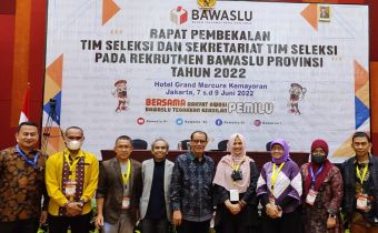 Kasek Nikson Hadiri Rapat Pembekalan Tim Seleksi dan Sekretariat Tim Seleksi Rekrutmen Bawaslu Provinsi di Jakarta