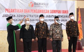 Pasca Pelantikan Pejabat Bawaslu Boalemo , Amin : Dorong 3 Kabupaten Jadi UKM