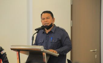 Ahmad Abdullah Membuka Acara Sosialisasi Dan Pencanangan Zona Integritas