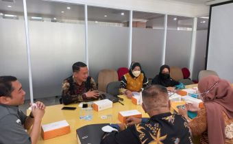 Kasek Nikson Sampaikan Laporan Pertanggungjawaban Keuangan Tim Seleksi Anggota Bawaslu Provinsi