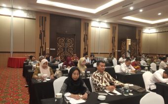 Nikson Ikuti Rapat Pembahasan Tata Kelola Keuangan Secara Virtual