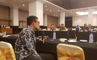 Hadiri FGD, John Usulkan Alat Kerja Pengawasan Digital