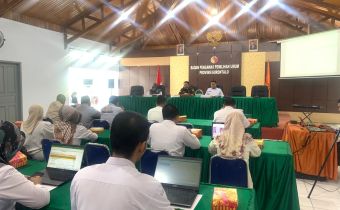 Bawaslu Provinsi Gorontalo Gelar Rapat Pembahasan Pendanaan Pemilu 2024