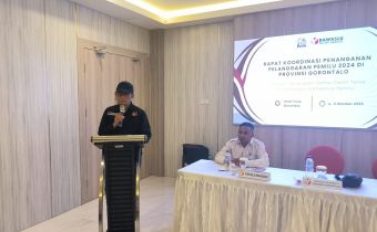 John Hendri Purba Membuka Rakor Penanganan Pelanggaran