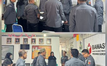 Menyanyikan Lagu