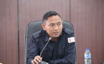 Wahyudin Akili