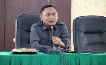 Wahyudin Akili