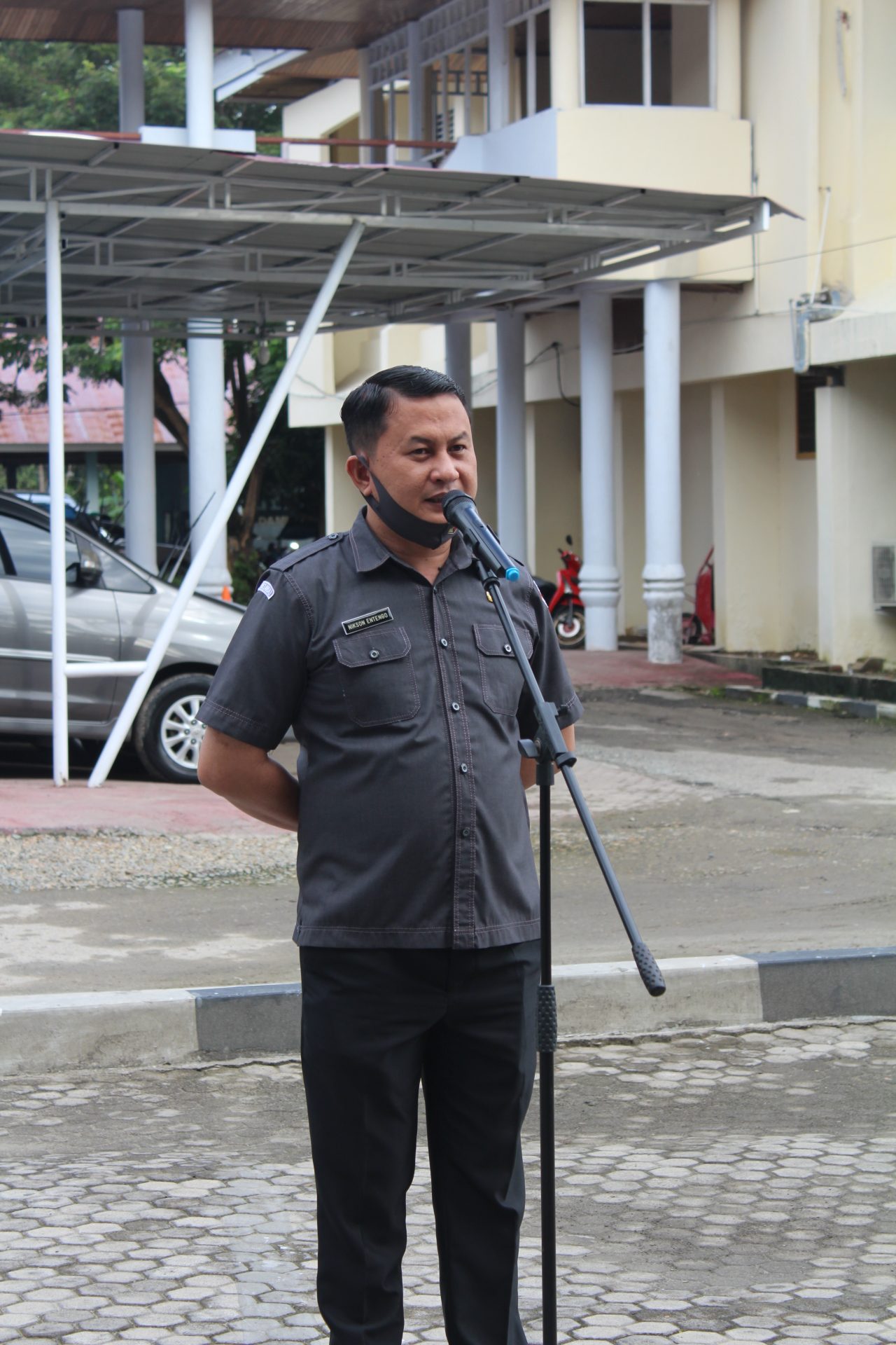 Nikson Entengo Berlakukan Shift di Jajaran Sekretariat