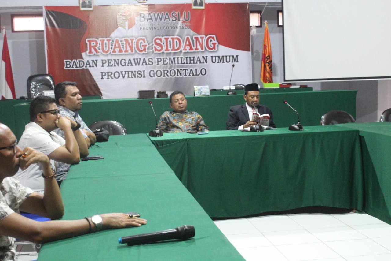 Gakkumdu Provinsi Gorontalo Mulai Bahas Dugaan Penggunaan Ijazah Bodong