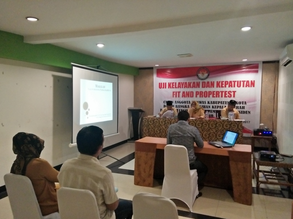 Bawaslu Gorontalo "Gelar" Fit & Propertest Calon Anggota Panwas Kab/Kota, Tim CAT Bawaslu RI "Tinjau" Lokasi Pelaksanaan CAT Anggota Bawaslu Provinsi
