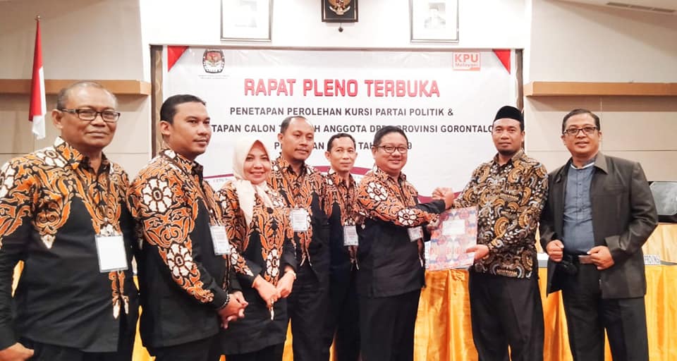 Pimpinan Bawaslu Prov Gorontalo Hadiri Rapat Pleno Terbuka