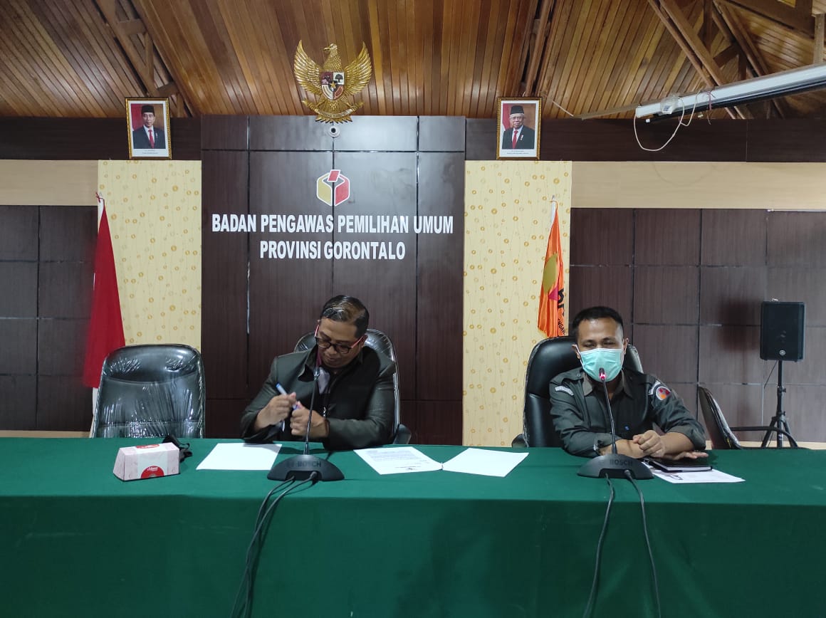 Program SKPP Tingkat Nasional, Bawaslu Provinsi gelar rapat bersama peserta.