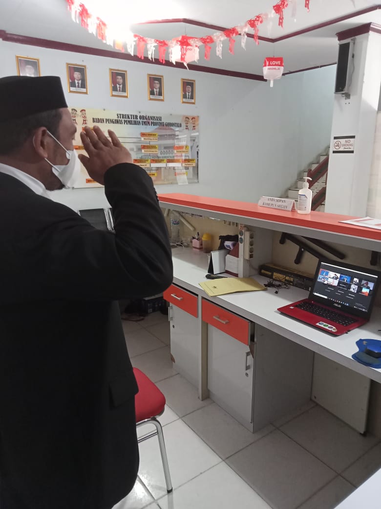 Ketua Bawaslu Provinsi Gorontalo Ikuti Peringatan Kemerdekaan RI, Secara Daring