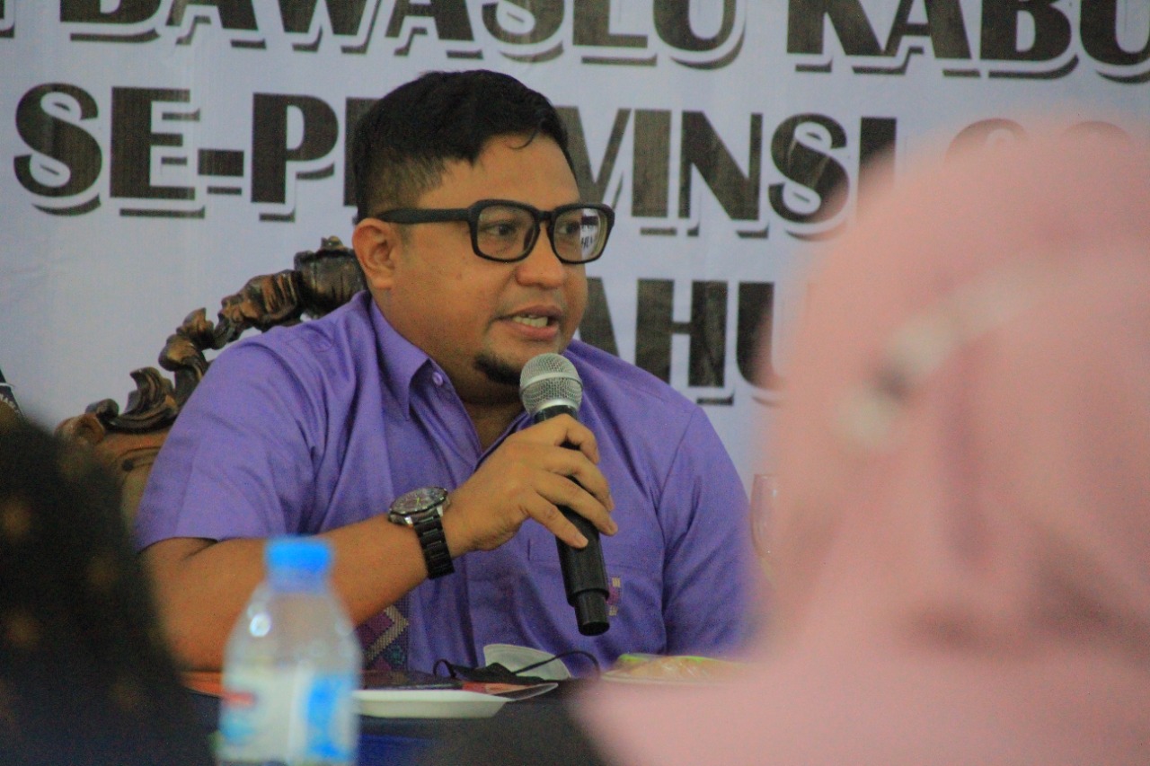 Gelar Bimtek Pengelolaan Keuangan, Idris Usuli: Minta Maksimalkan Laporan Pertanggung Jawaban Keuangan