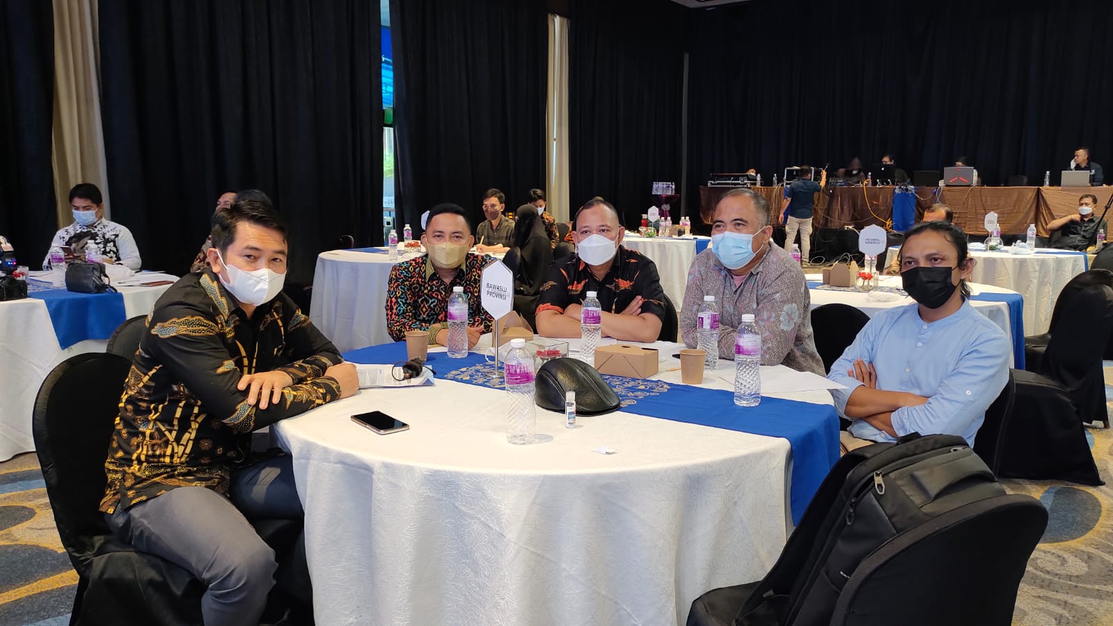 Bawaslu Gorontalo ikuti Semiloka Nasional Penguatan Literasi Penyelesaian Sengketa Proses Pemilu / Pemilihan