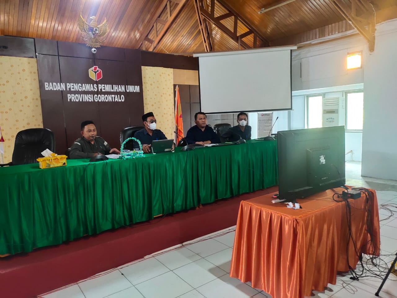 Bawaslu Provinsi Gorontalo Gelar Rapat Konsolidasi