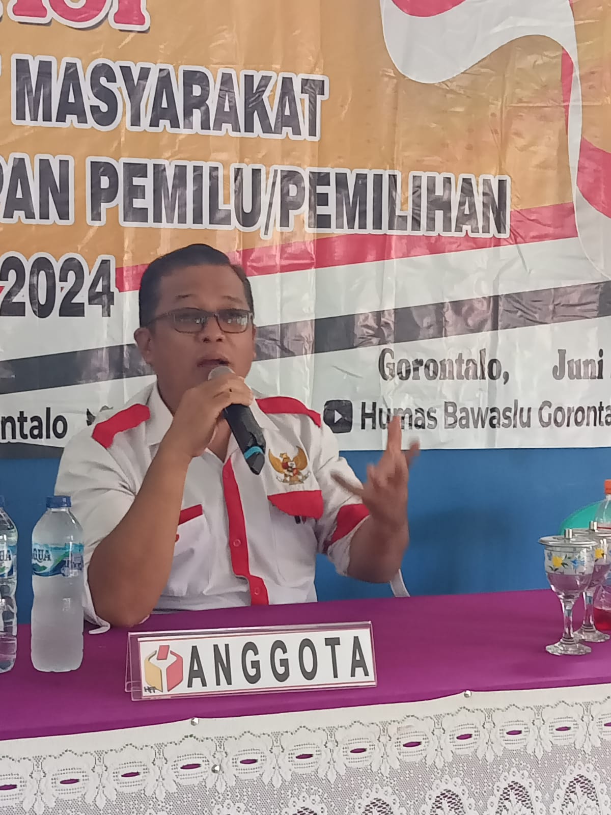 Rahmad Himbau Masyarakat Ponelo Kepulauan Berpartisipasi Aktif Dalam Mengawal Demokrasi