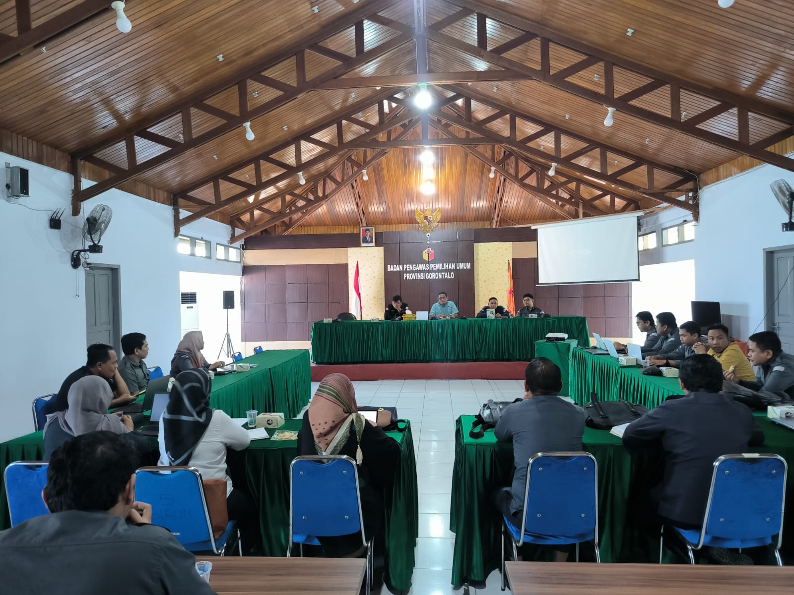 Bawaslu Provinsi Gorontalo Gelar Rakor Bersama Kabupaten/Kota