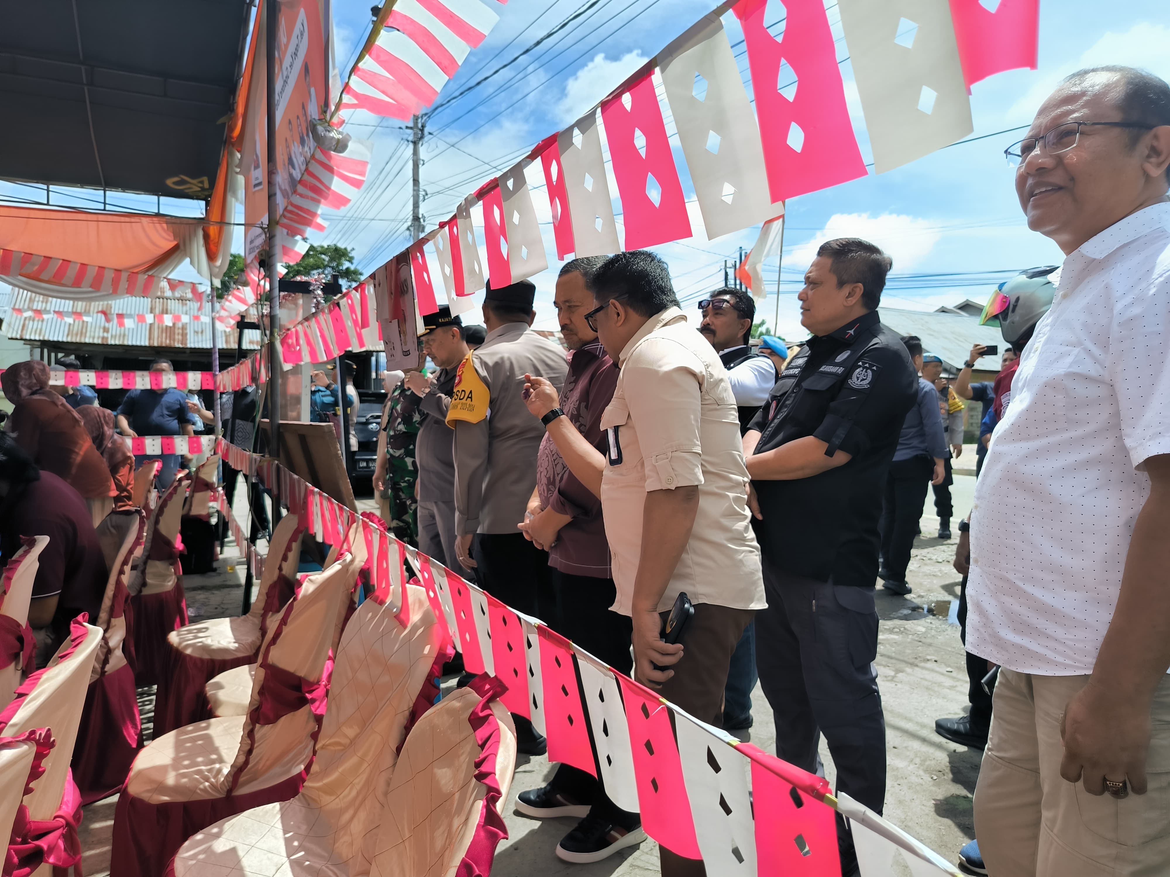 Idris Usuli bersama PJ Gubernur dan Forkopimda Tinjau Langsung Pemungutan dan Penghitungan Suara di Kota Gorontalo