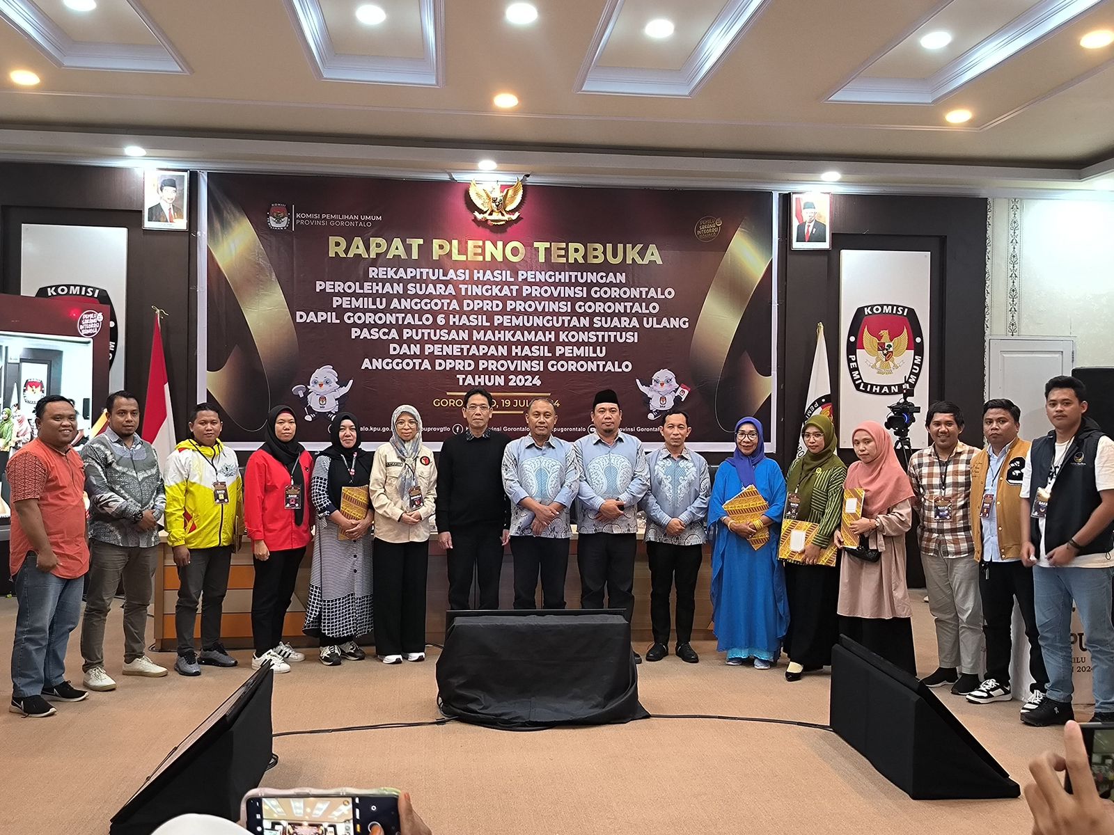 Bawaslu Provinsi Gorontalo Awasi Rekapitulasi Hasil Pemilu DPRD Provinsi Gorontalo