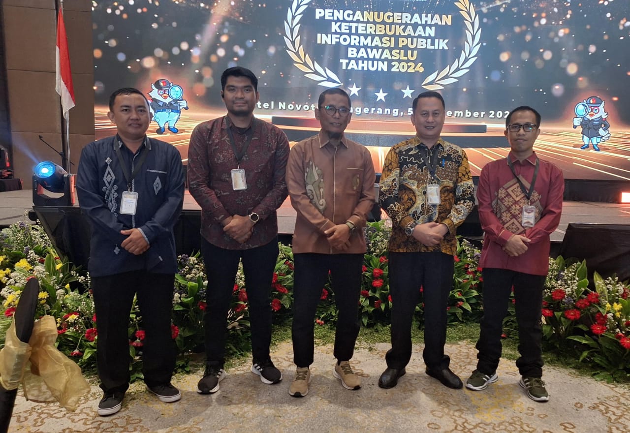 Bawaslu Provinsi Gorontalo Hadiri Kegiatan  Penganugerahan Keterbukaan Informasi Publik