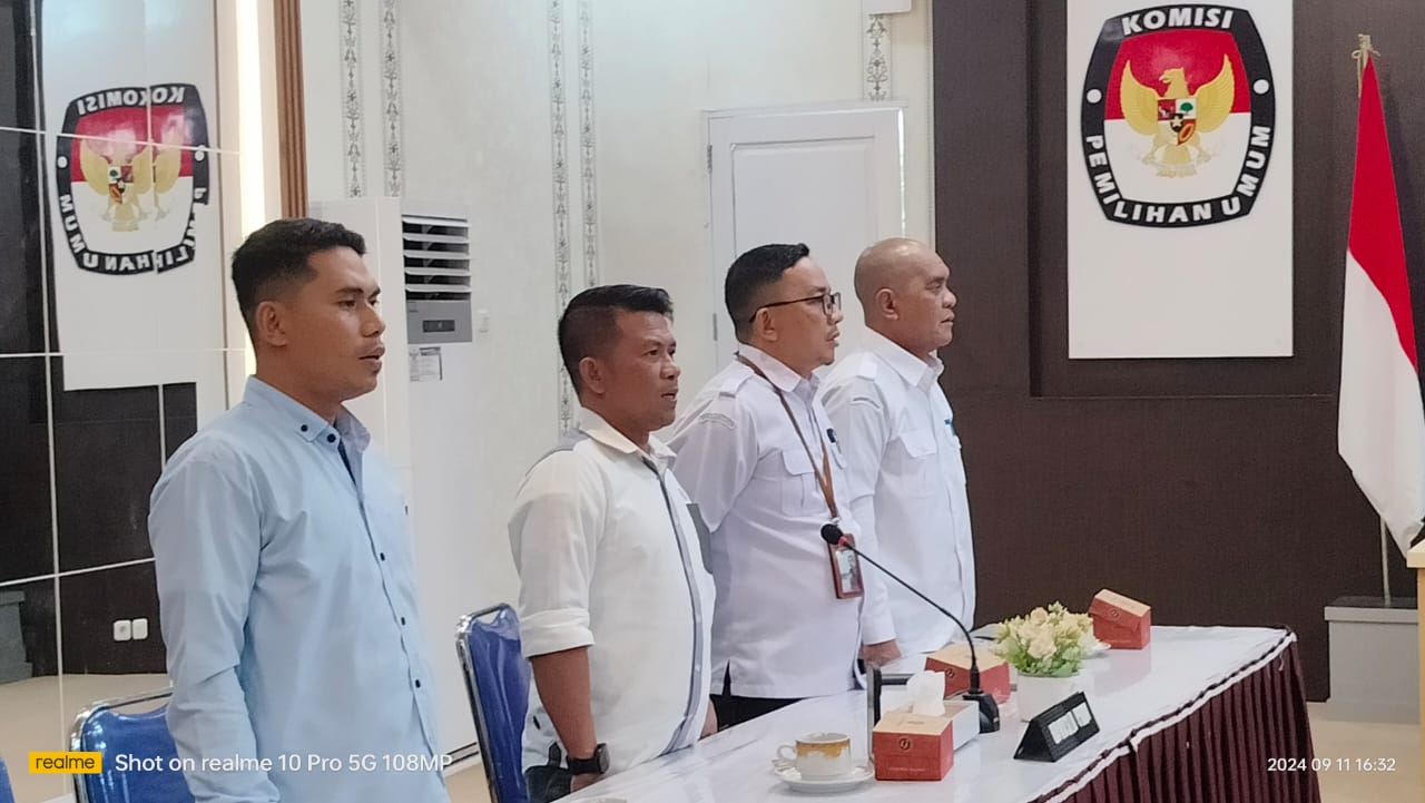 KPU Tetapkan Penggantian Calon Terpilih Anggota DPRD Provinsi Gorontalo, Moh. Fadjri Arsyad Hadiri Rapat Pleno