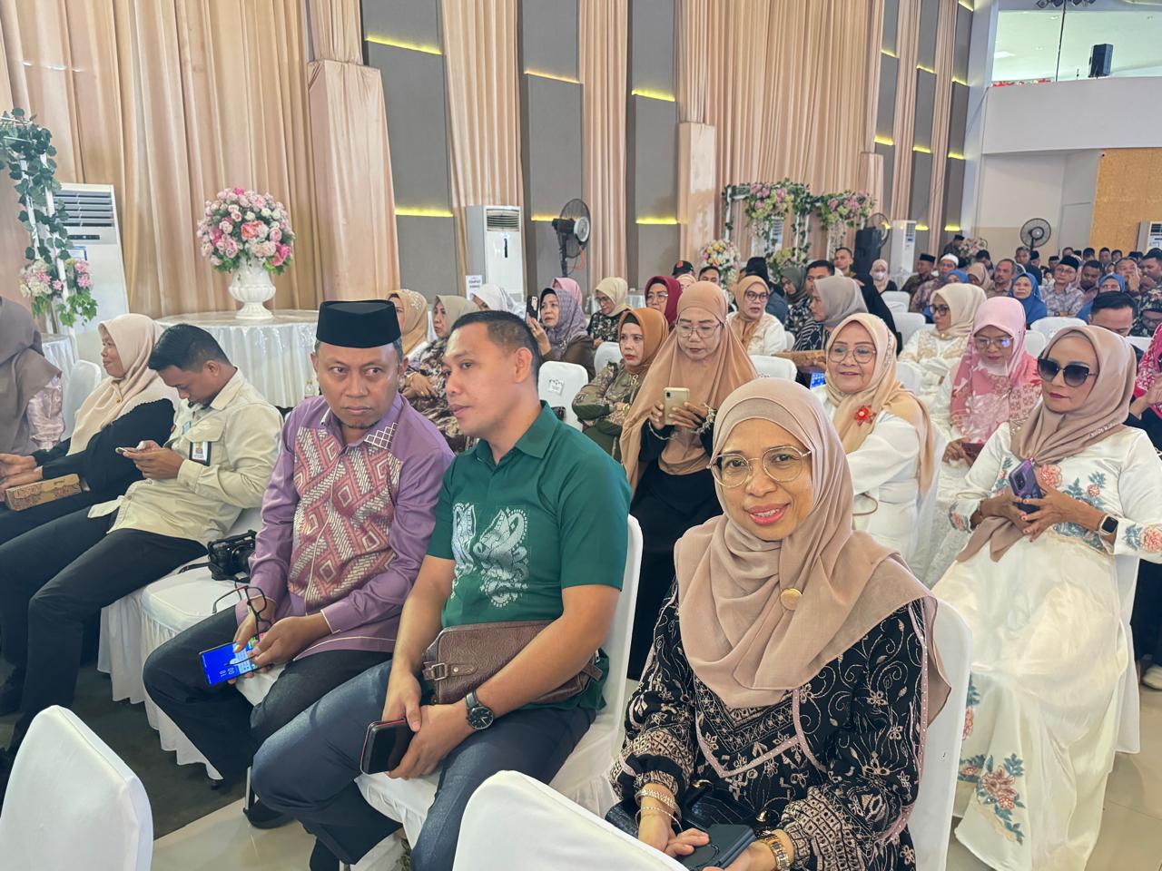 Lismawy Ibrahim Hadiri Halalbihalal Pemprov Bersama Masyarakat