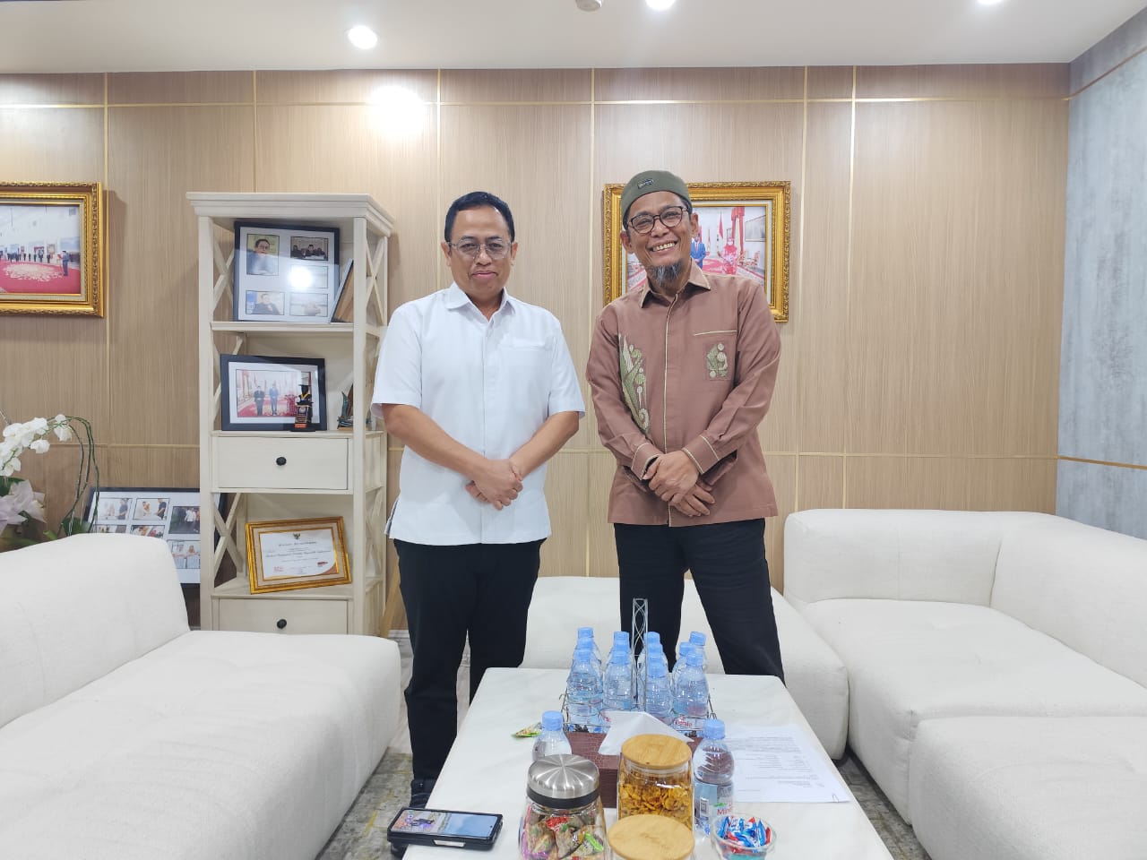 John Hendri Purba Sampaikan Laporan Hasil Persidangan Dugaan Pelanggaran TSM