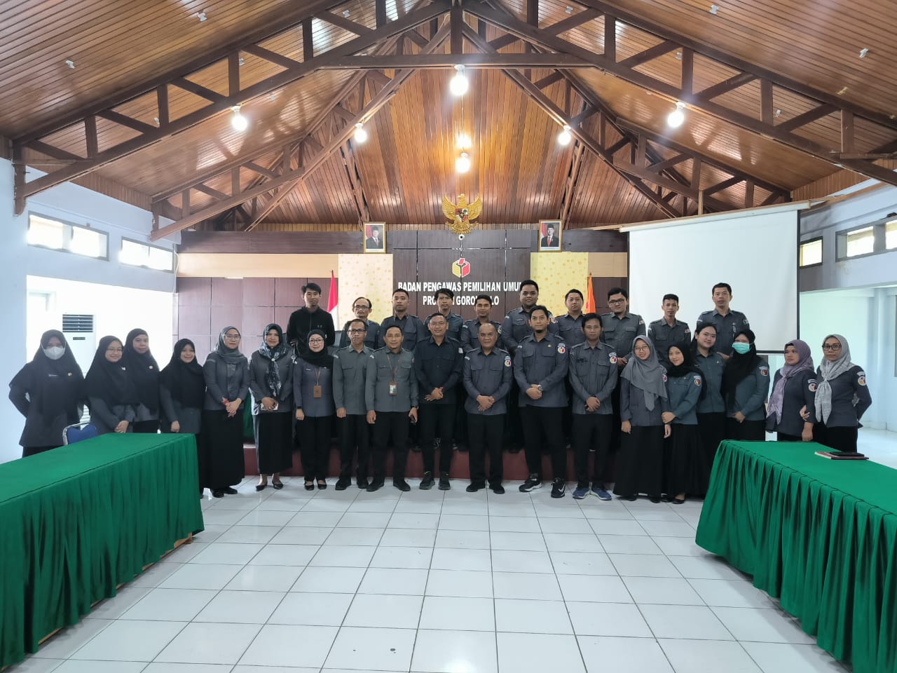 Dorong Inovasi dan Disiplin, Wahyudin Tekankan Kesiapan Jajaran Bawaslu