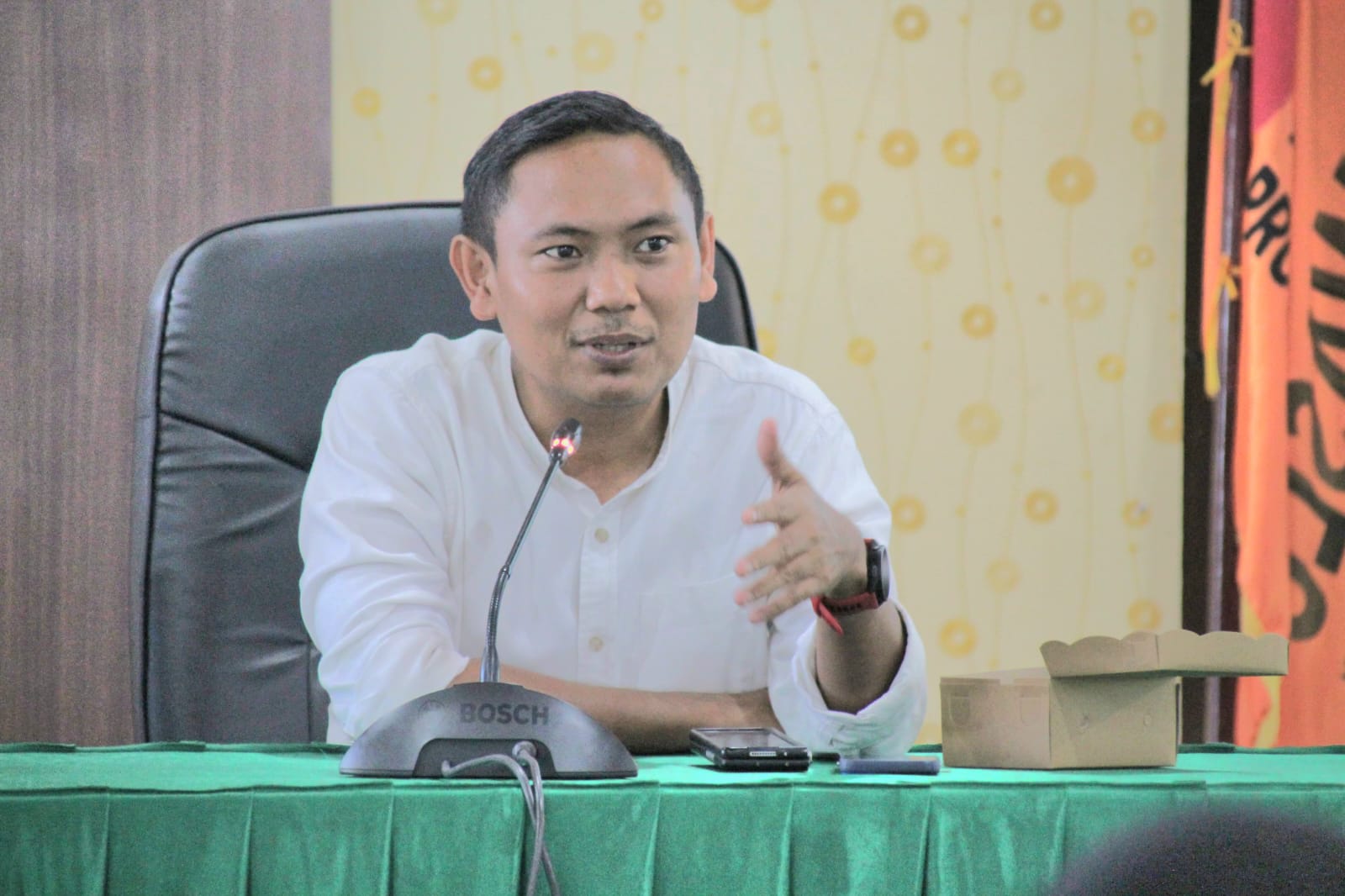 Wahyudin Akili Dorong Inovasi Penulisan Buku Penanganan Pelanggaran