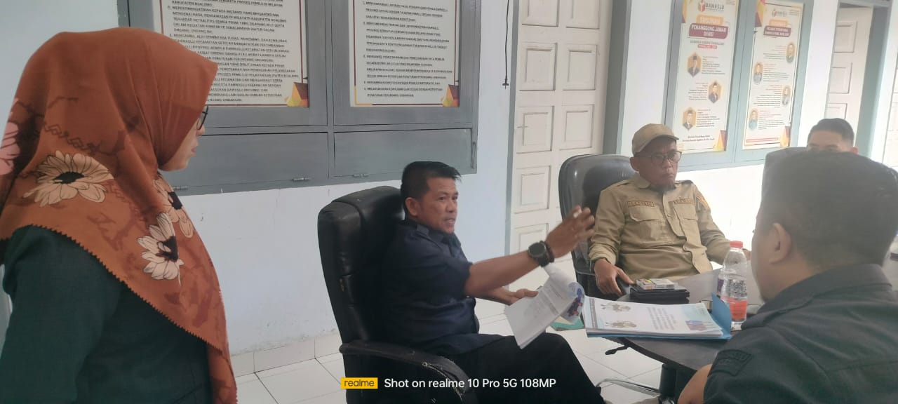 Pastikan Data Pemilih Akurat, Moh Fadjri Arsyad Turun Monitoring Pengawasan PDPB