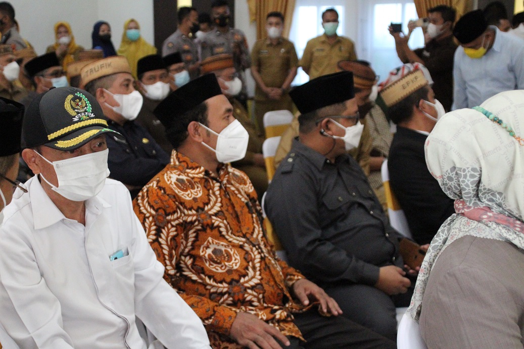 Ketua Bawaslu Gorontalo Hadiri Sertijab Gubernur Gorontalo