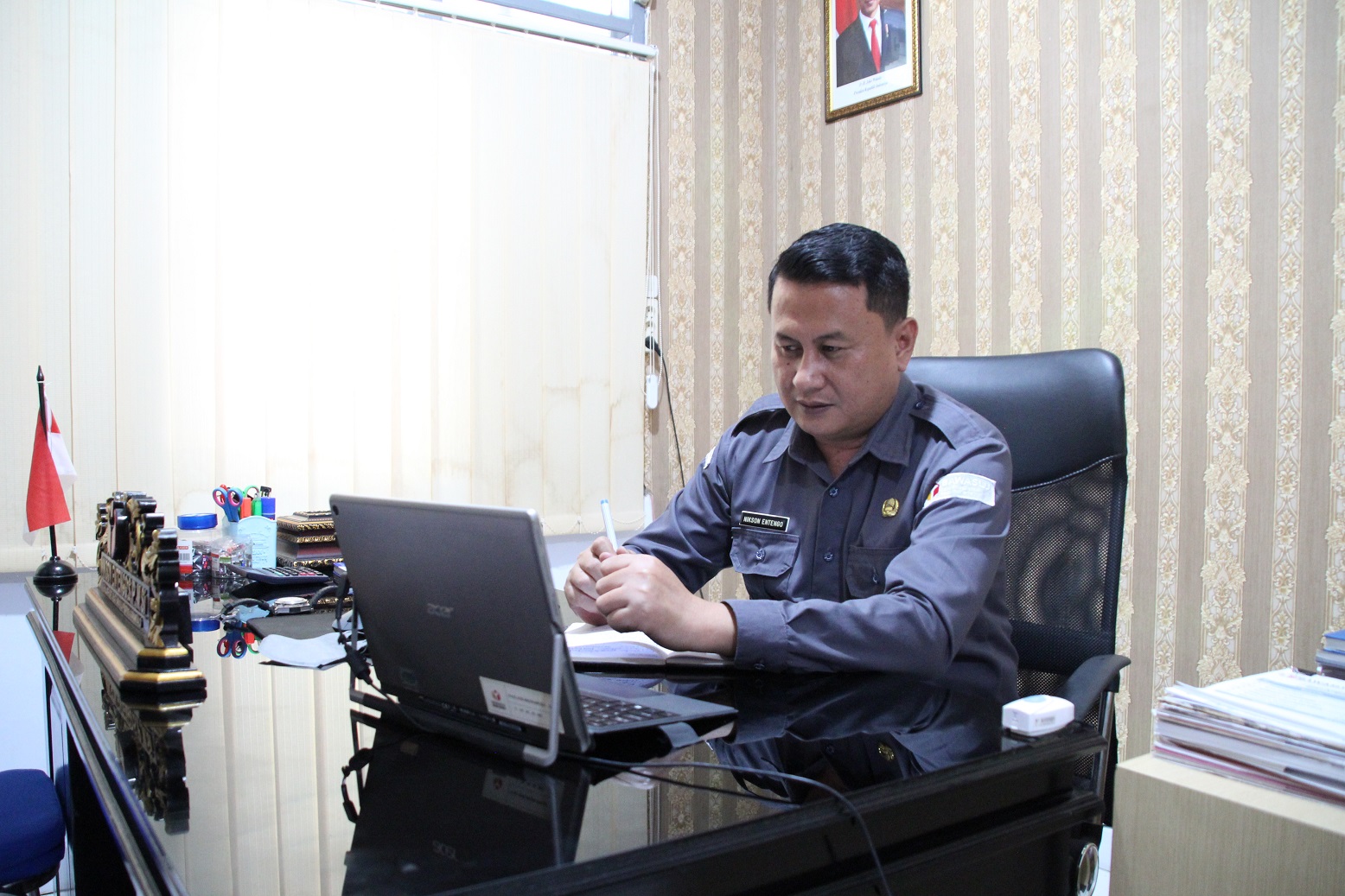 Nikson Bersama Pejabat Struktural Ikuti Sosialisasi Permenpan RB Nomor 3 Tahun 2021