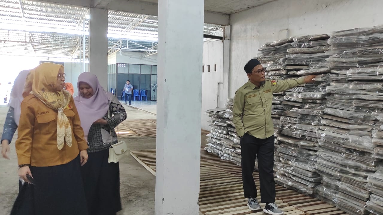 Bawaslu Provinsi Gorontalo Cek Langsung Gudang Logistik Pemilu di Pohuwato dan Kota Gorontalo