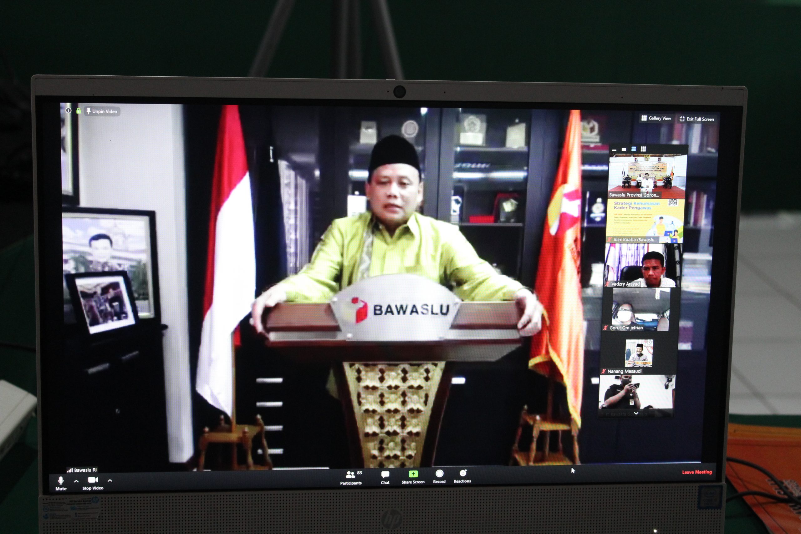 Ketua Bawaslu RI beri arahan peserta SKPP Daring Gorontalo.