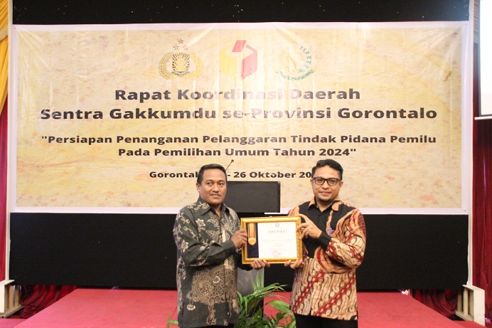 Bawaslu Raih Predikat Informatif Dari KIP