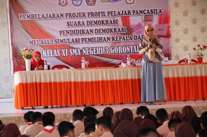 Lismawy Ajak Pemilih Pemula Jauhi Politik Uang