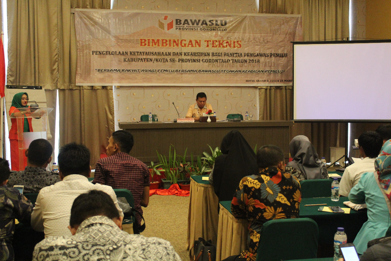 Bawaslu Provinsi Gorontalo menggelar Bimbingan Teknis Pengelolaan dan Kearsipan