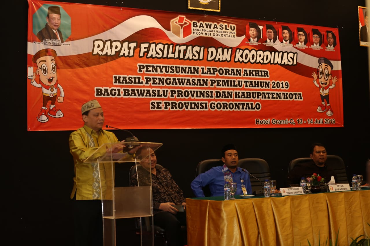 Katua Bawaslu RI Beri Penguatan Pada Peserta Rapat Fasilitasi dan Koordinasi penyusunan Laporan Akhir Hasil Pengawasan Pemilu Tahun 2019