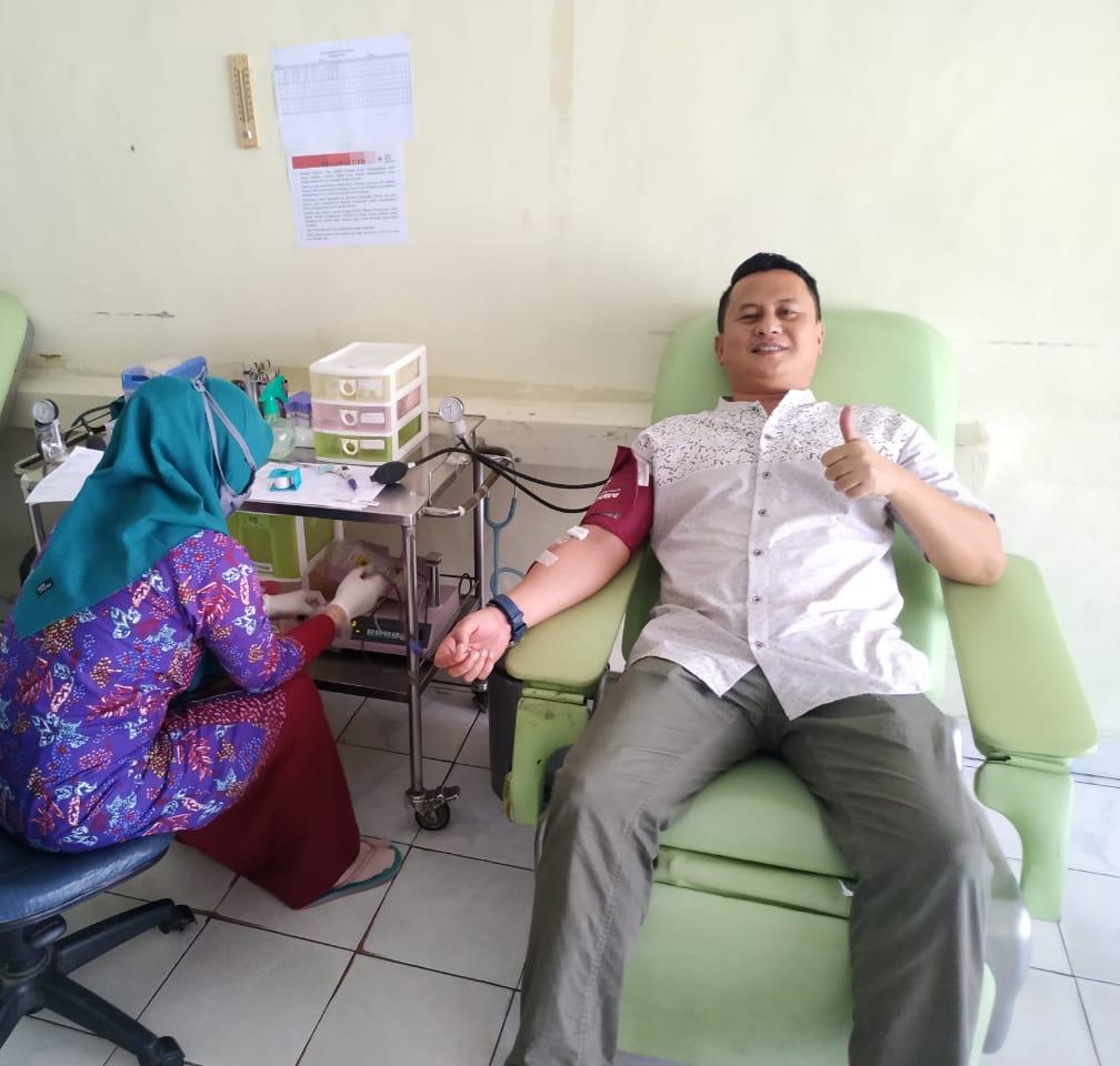 Menuju HUT Bawaslu ke-12, Kasek Nikson ajak jajaran sekretariat untuk Donor Darah.