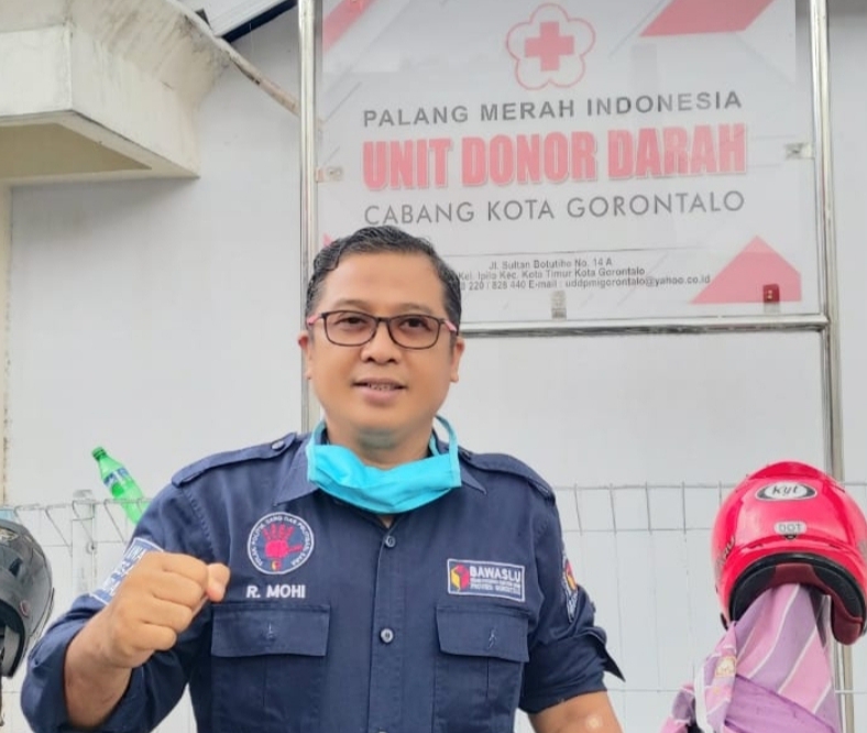 Menuju HUT Bawaslu ke 12, Rahmad Mohi datangi PMI.