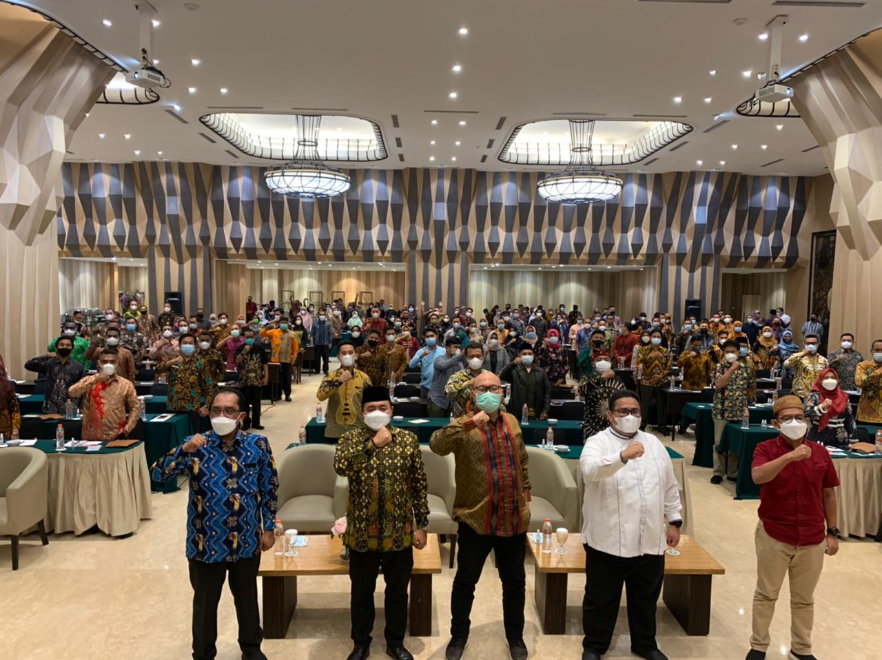 Ferdy Hadiri Rapat Kerja Teknis Pusat Pendidikan Pengawasan Pemilu Partisipatif