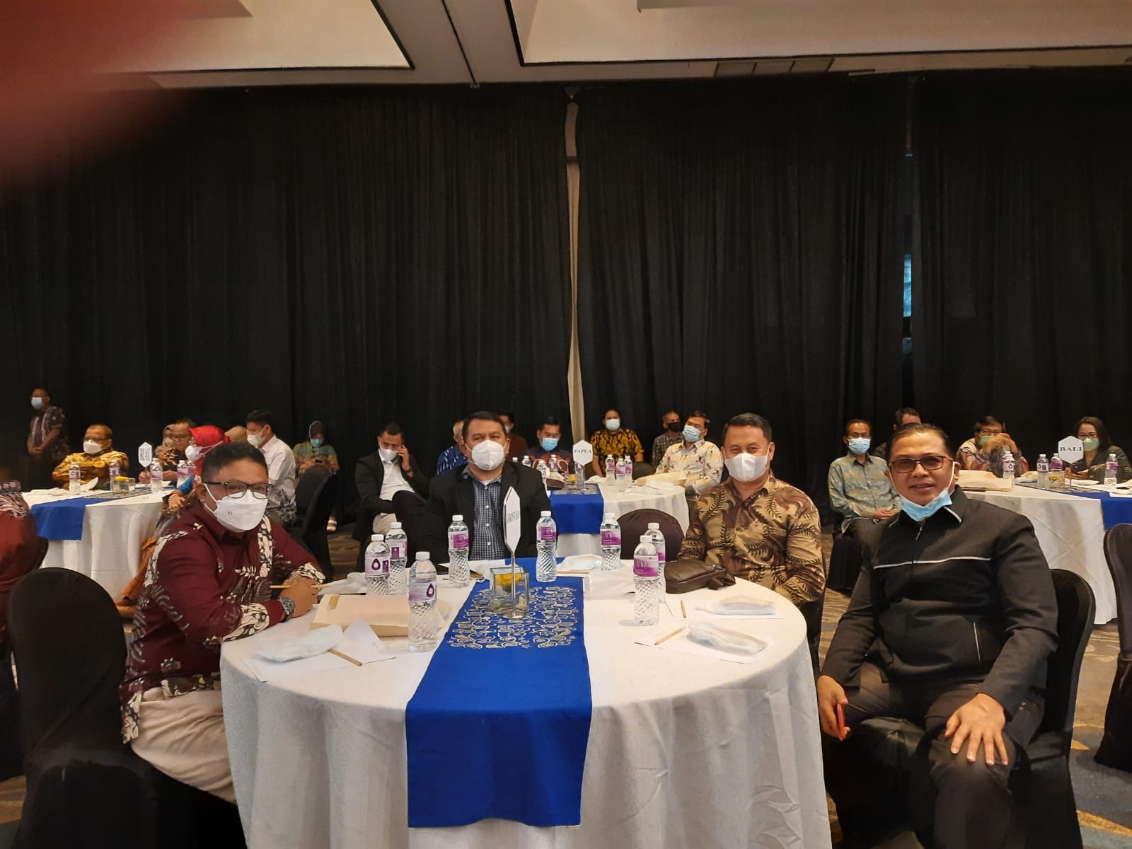 Anggota Bawaslu dan Kasek Provinsi Gorontalo, Hadiri Rakornas